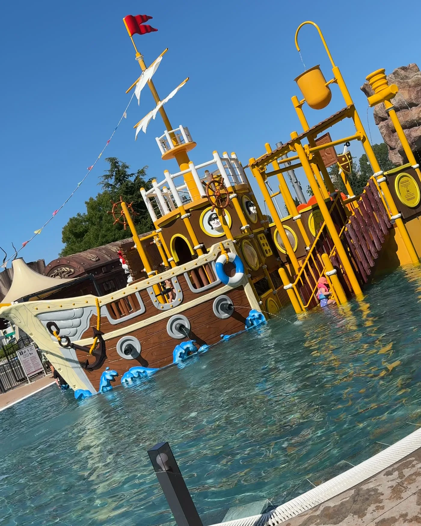 The pirate ship in the children's pool at Hotel Kotva